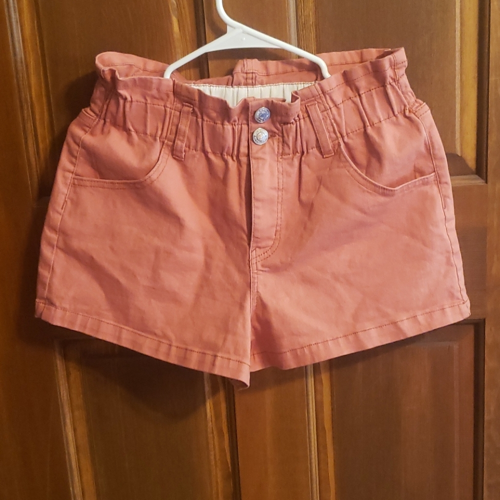 Coral high waisted paperbag shorts